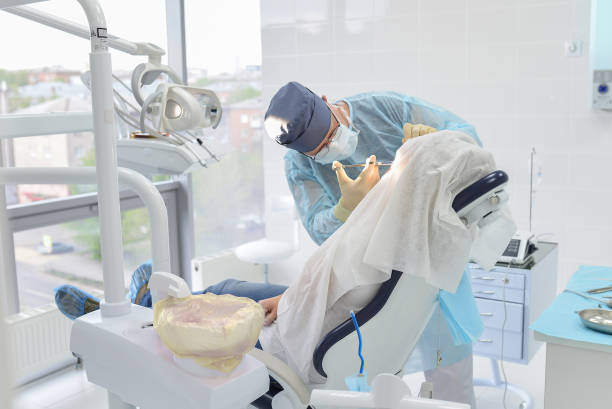 Best Dentist for Tooth Abscess  in Pleasant Ridge, MI